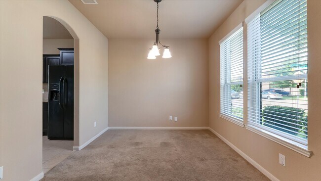Building Photo - 5506 Casa Calvet Dr