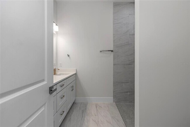 Building Photo - 4592 Channel Heights Ct
