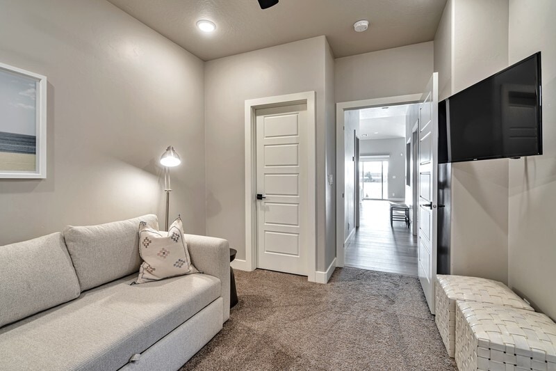 Building Photo - 4038 S Sweet Escape Dr
