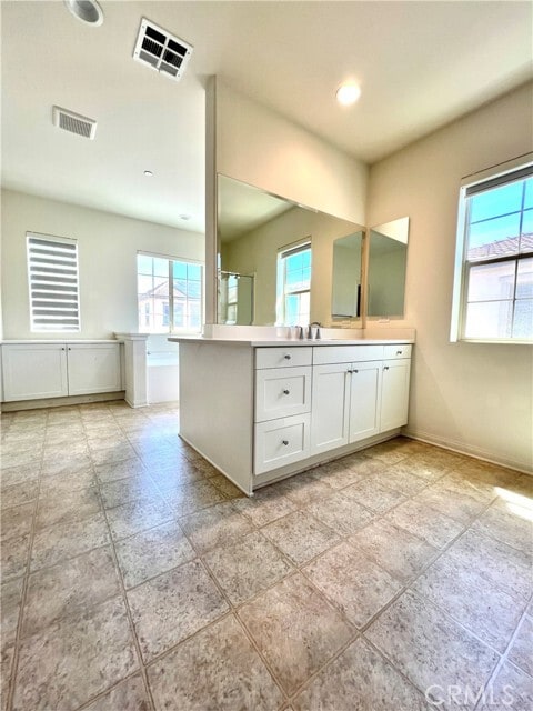 Building Photo - 4561 S Anniston Ave