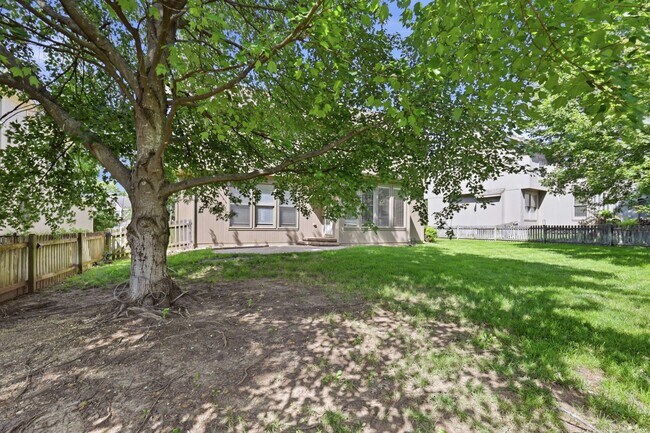 Building Photo - Luxury, Location & Lifestyle—All in One! Executive Home w/ Community Pool