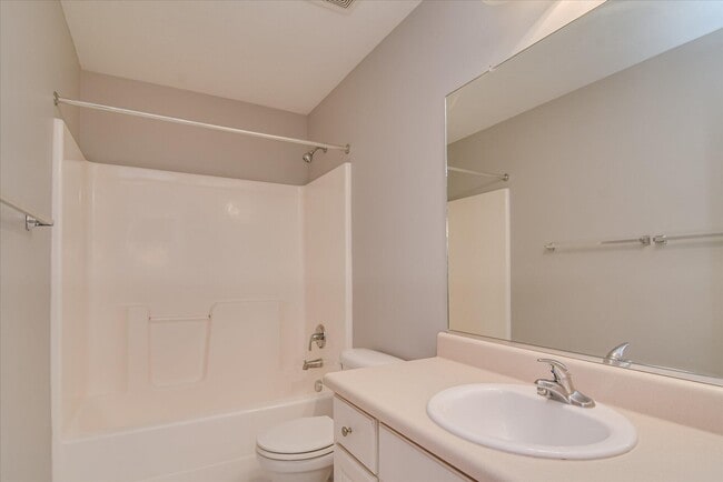 Building Photo - 1133 Sierra Ln