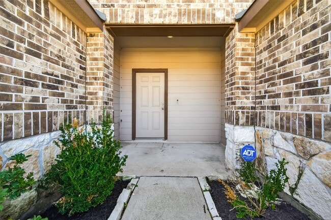 Building Photo - 3311 Specklebelly Dr.