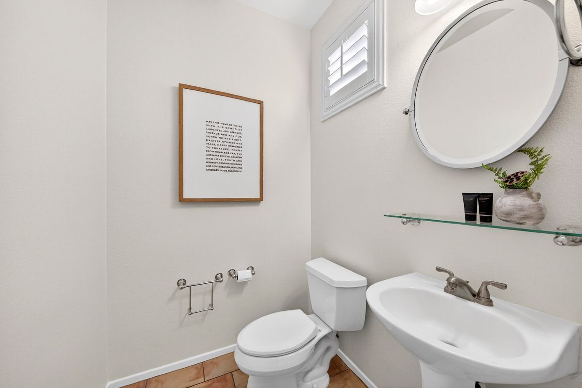 Building Photo - 11515 Bridgecourt