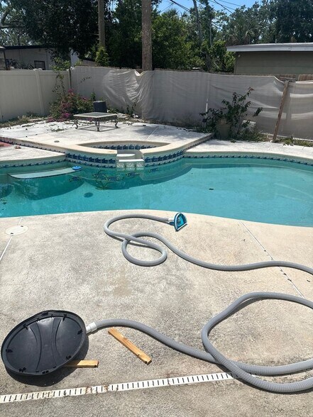 Building Photo - 7300 11th Ave N