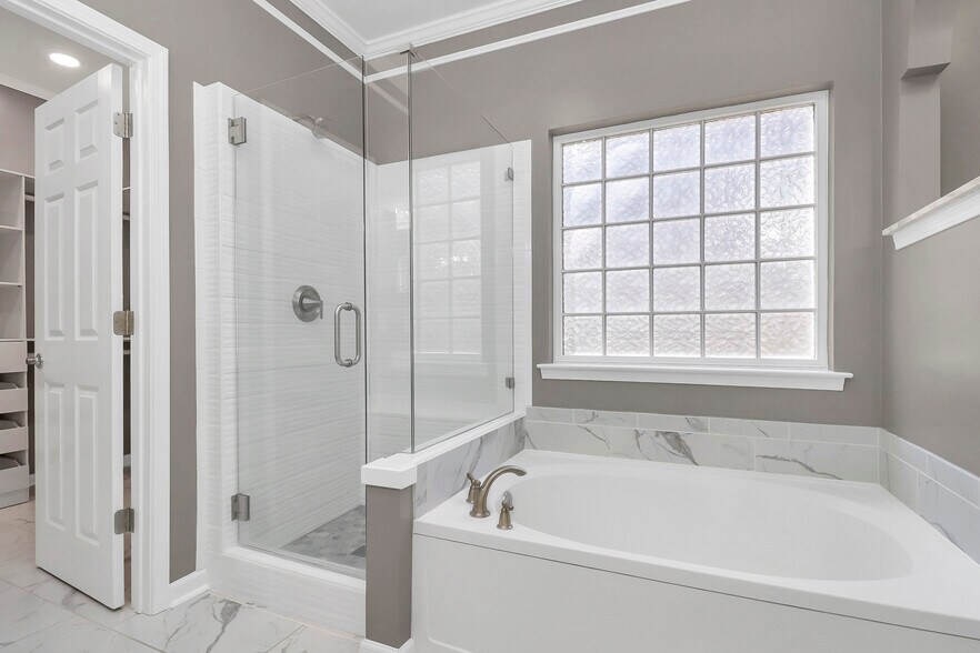 Building Photo - 17444 Baldwin Hall Dr