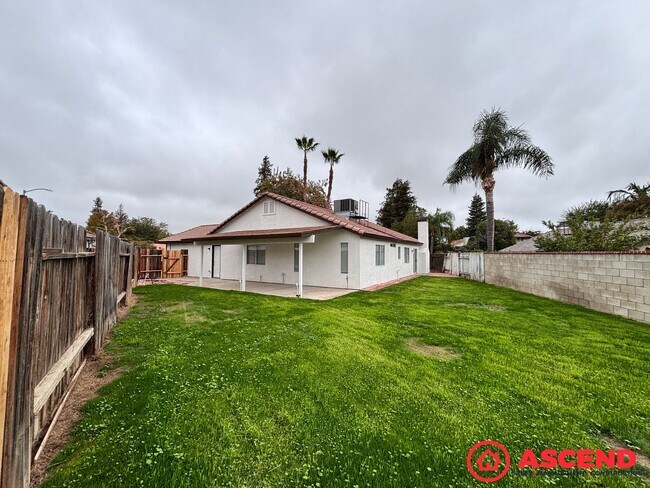 Building Photo - Beautiful 4 Bedroom Home In Rosedale!