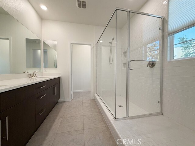 Building Photo - 136 Acamar