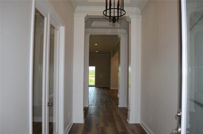 Building Photo - 35436 Big Hawk Dr