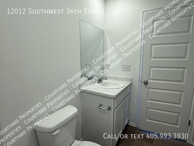 Building Photo - 12012 SW 36th St