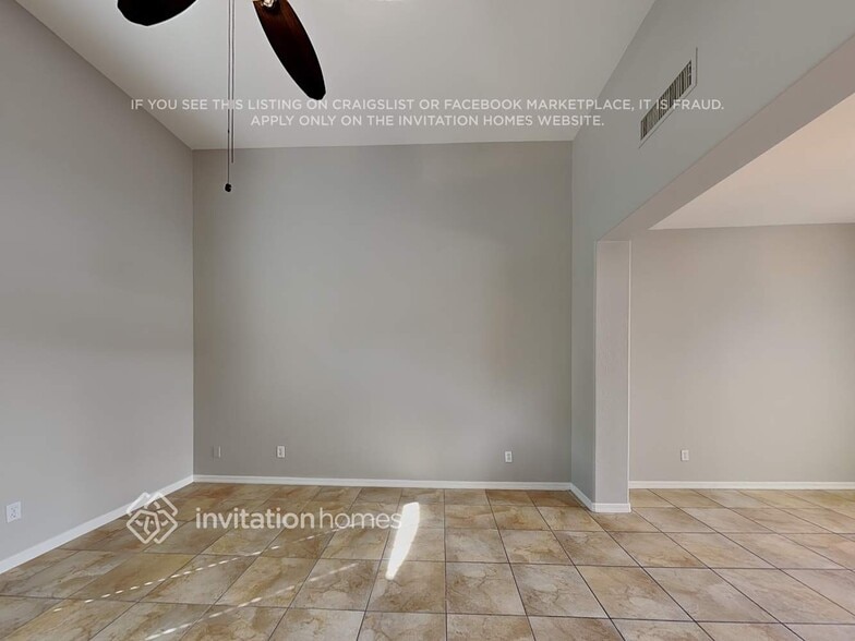 Building Photo - 26412 N 53rd Glen