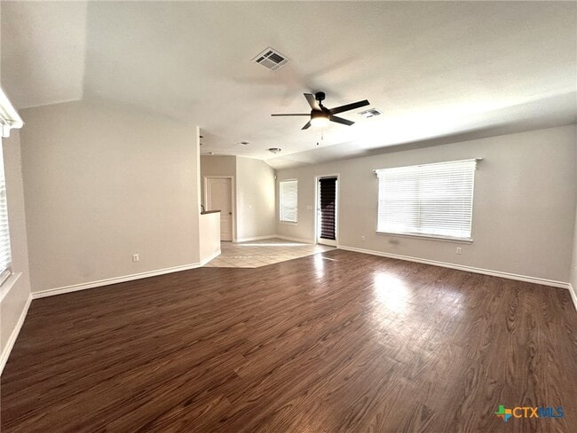 Building Photo - 2038 Bentwood Dr