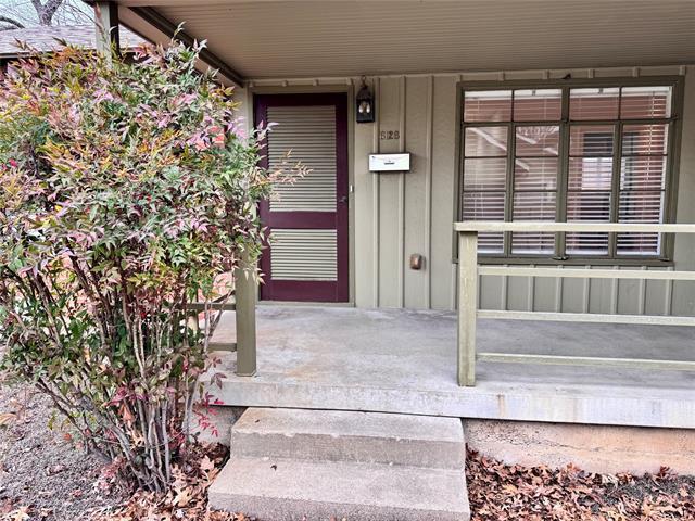 Building Photo - 6126 Tremont St