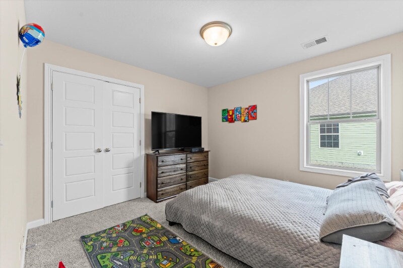 Building Photo - 1498 Fredrick Dr