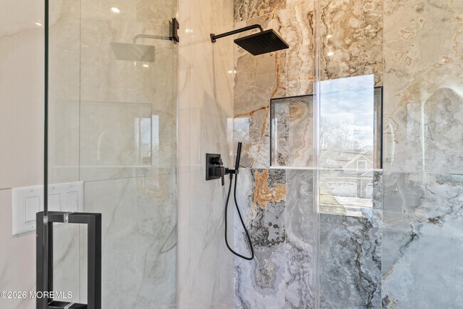 Building Photo - 150 Ampere Ave