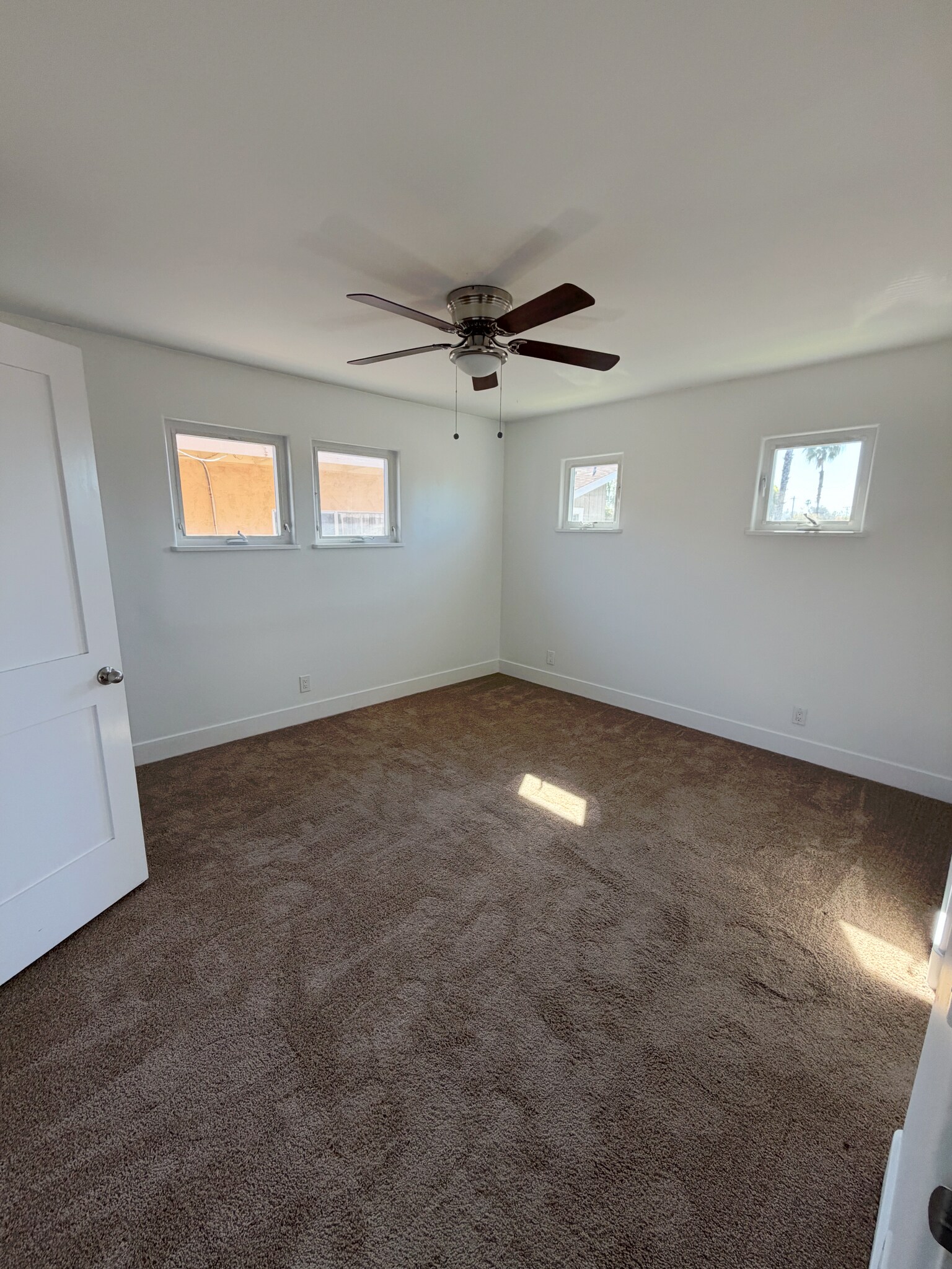 Building Photo - 265 La Veta Ave