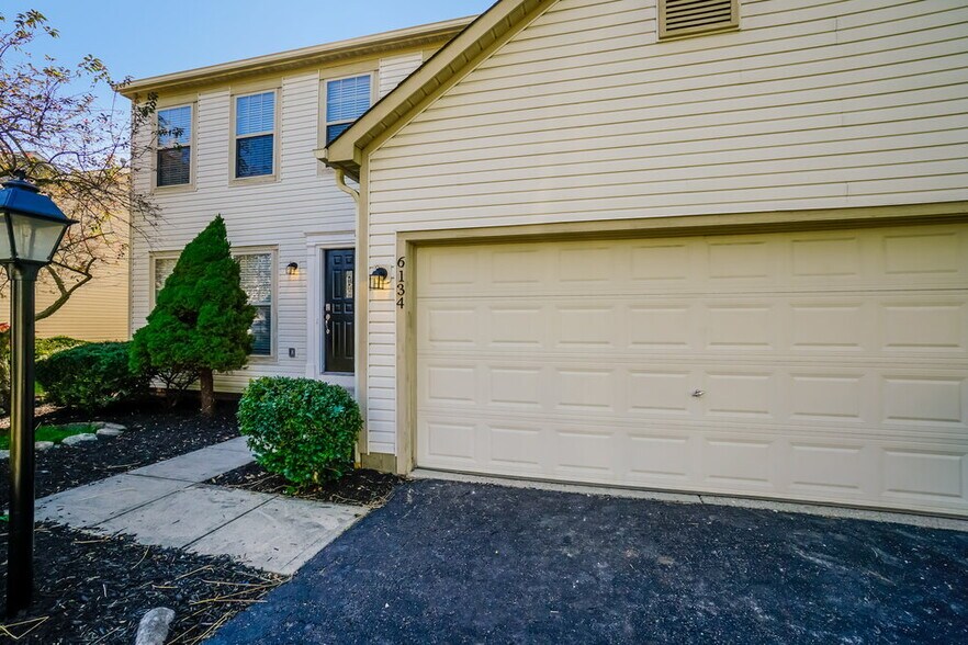 Building Photo - 6134 Northcliff Blvd