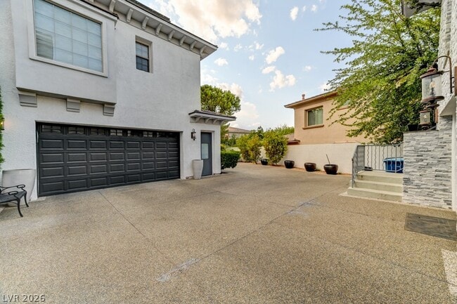 Building Photo - 10212 Stone Briar Ct