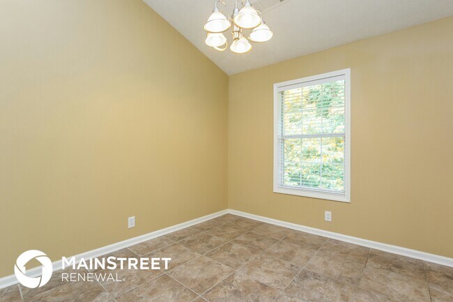 Building Photo - 5559 Princeton Oaks Ln