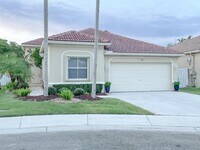 Building Photo - 686 Maplewood Ct