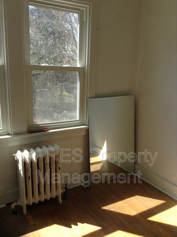 Building Photo - 1316 Wightman St