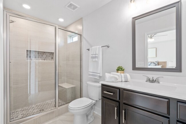 Building Photo - Beautiful Cherry Fields Home with Modern Layout & Neighborhood Amenities