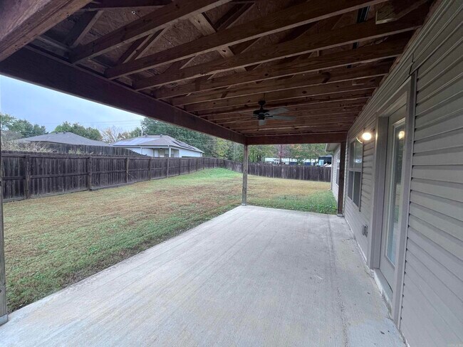 Building Photo - 27 Kasidyann Ct