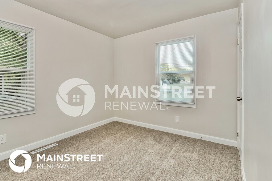 Building Photo - 5401 Johnsontown Rd