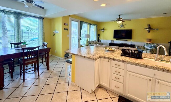 Building Photo - 17 Harbor Point