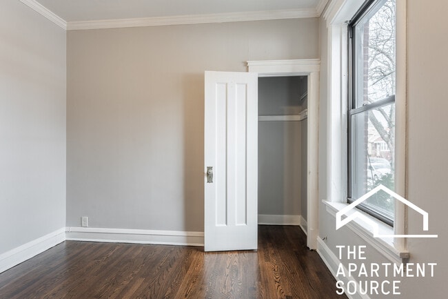 Building Photo - 3602 W Grace St