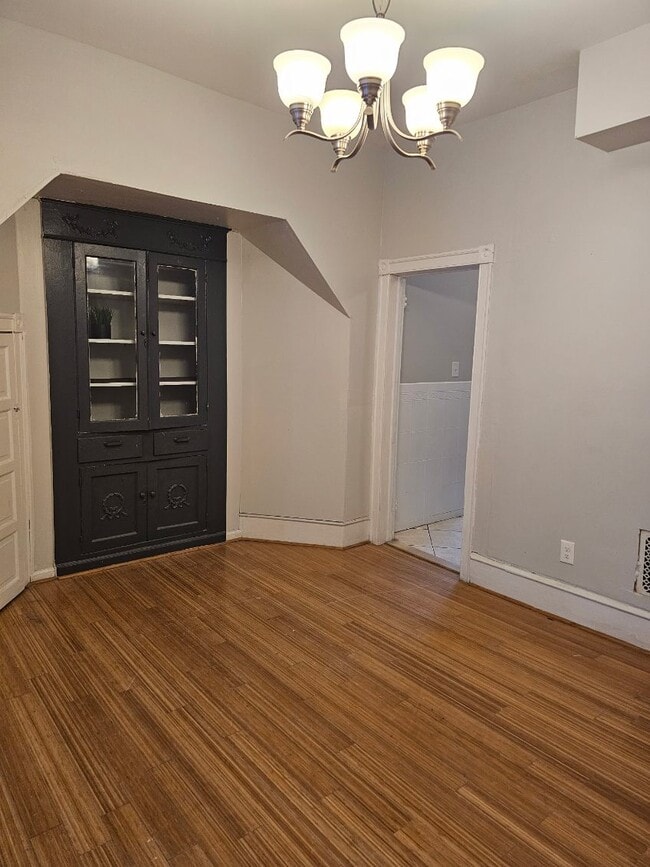 Building Photo - 4252 N 15th St