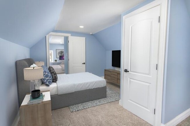 Building Photo - 131 E 117th St