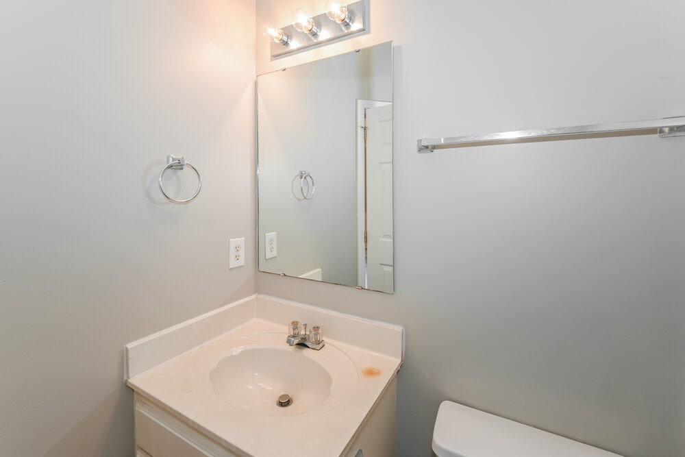 Building Photo - 7526 Fallow Ln