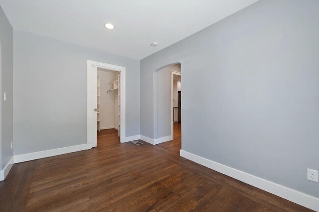 Building Photo - 2131 51st St