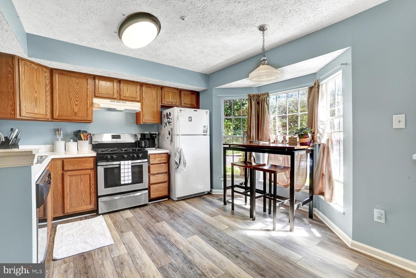 Building Photo - 6212 Adelay Ct W