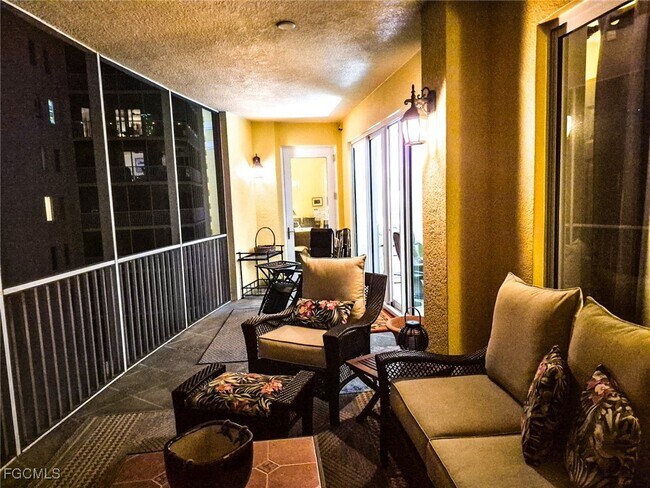 Building Photo - 2743 First St