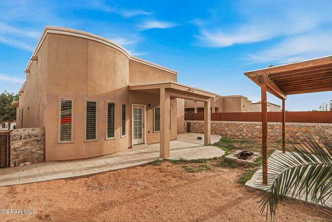 Building Photo - 14949 Jerry Armstrong Ct