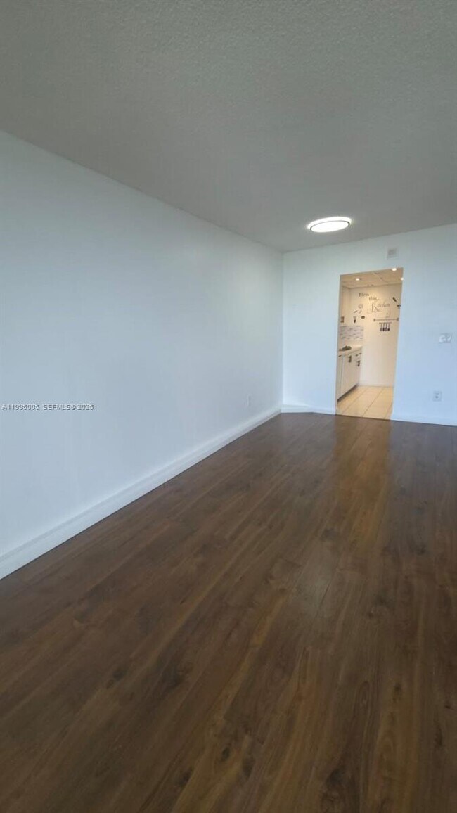 Building Photo - 2350 NE 135th St