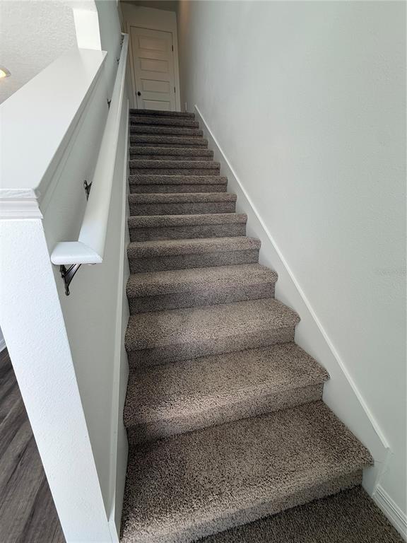 Building Photo - 4622 Linda St