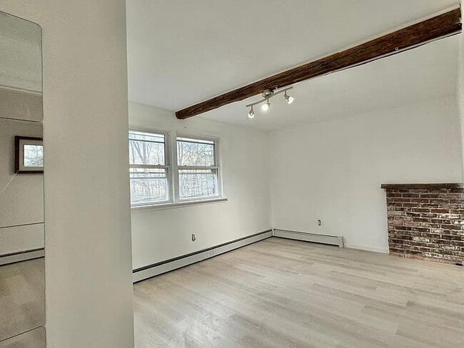 Building Photo - 2432 NY-300