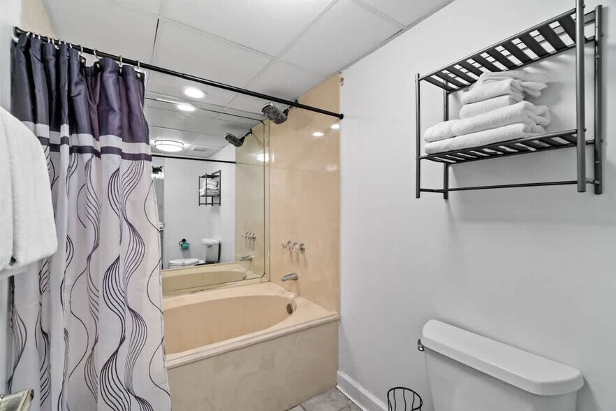 Building Photo - 520 Richard Jackson Blvd