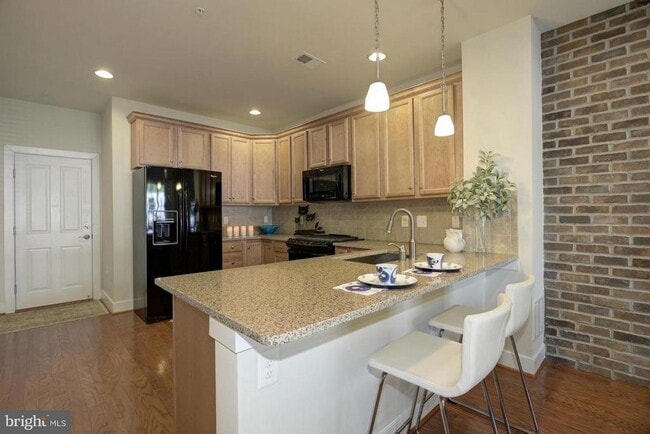 Building Photo - 2009 Richmond Hwy