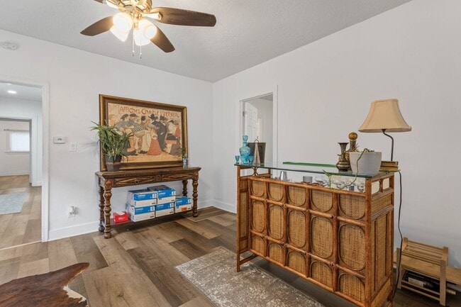 Building Photo - 722 S 700 E