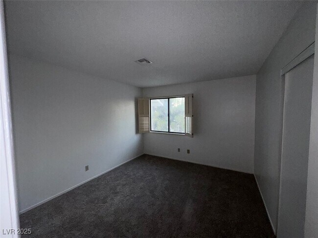 Building Photo - 3128 Harborside Dr