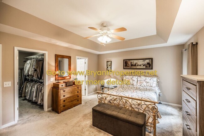 Building Photo - Madison/Rivergate Area - 3 Bedroom, 2.5 Baths