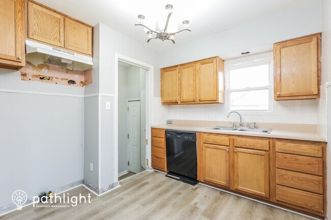 Building Photo - 22030 Harper Lake Avenue