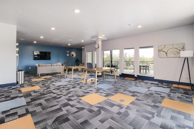 Building Photo - Luxury Burnet Road Condominium For Rent