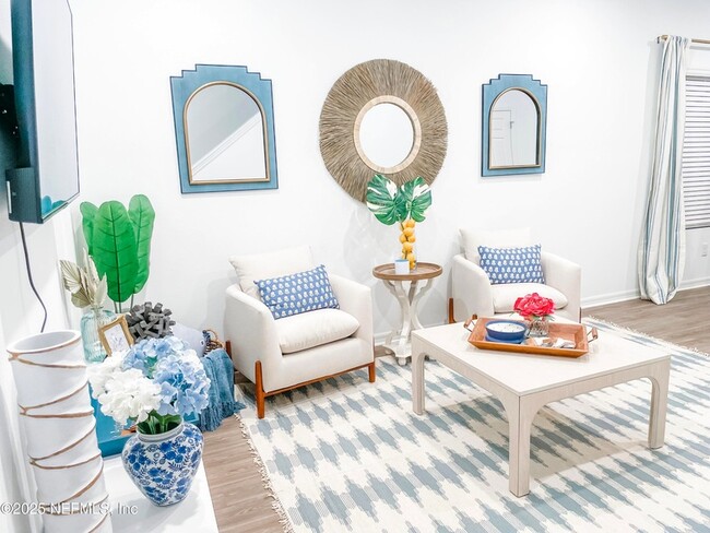 Building Photo - 84 Pamplona Dr