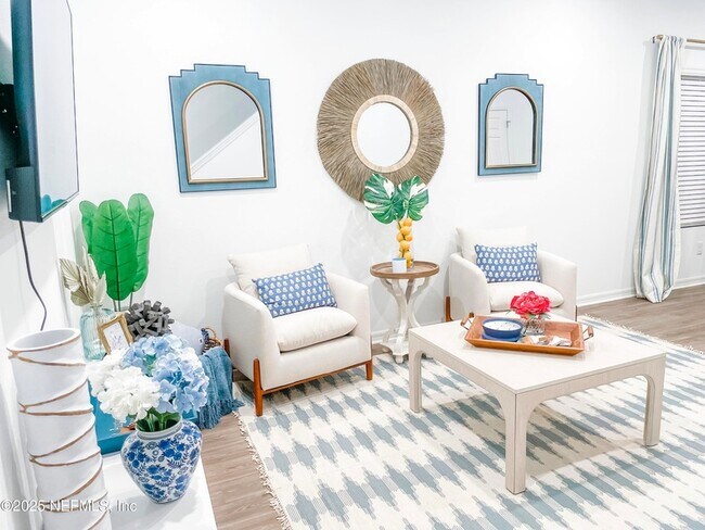 Building Photo - 84 Pamplona Dr