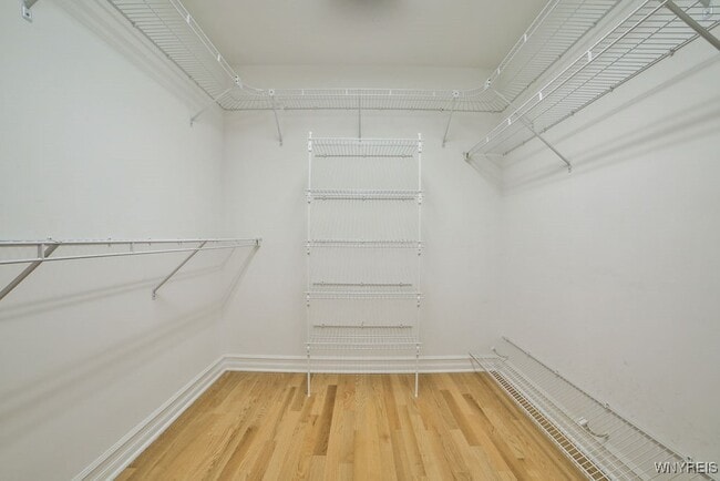 Building Photo - 480 Whitehaven Rd